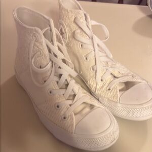 Converse White High-Top Sneakers Canvas Design